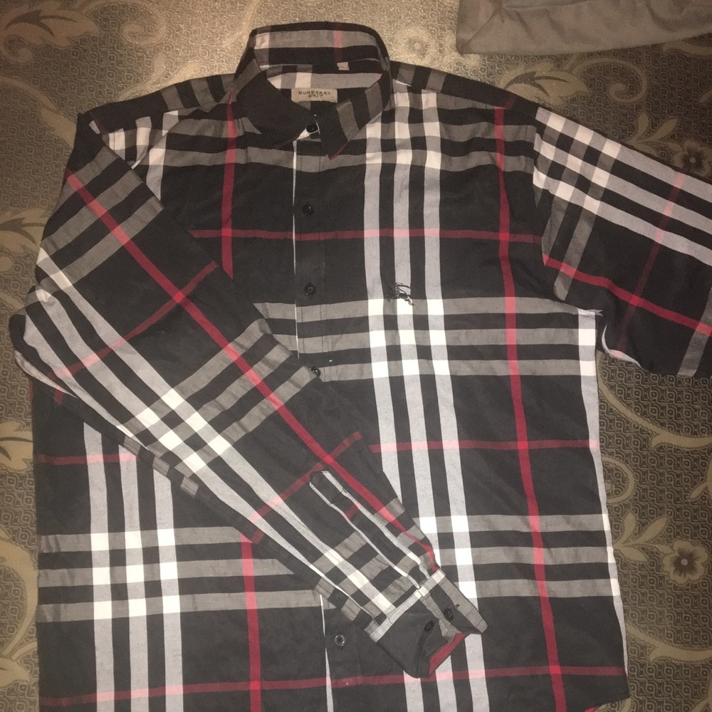Men’s Casual Burberry button Down